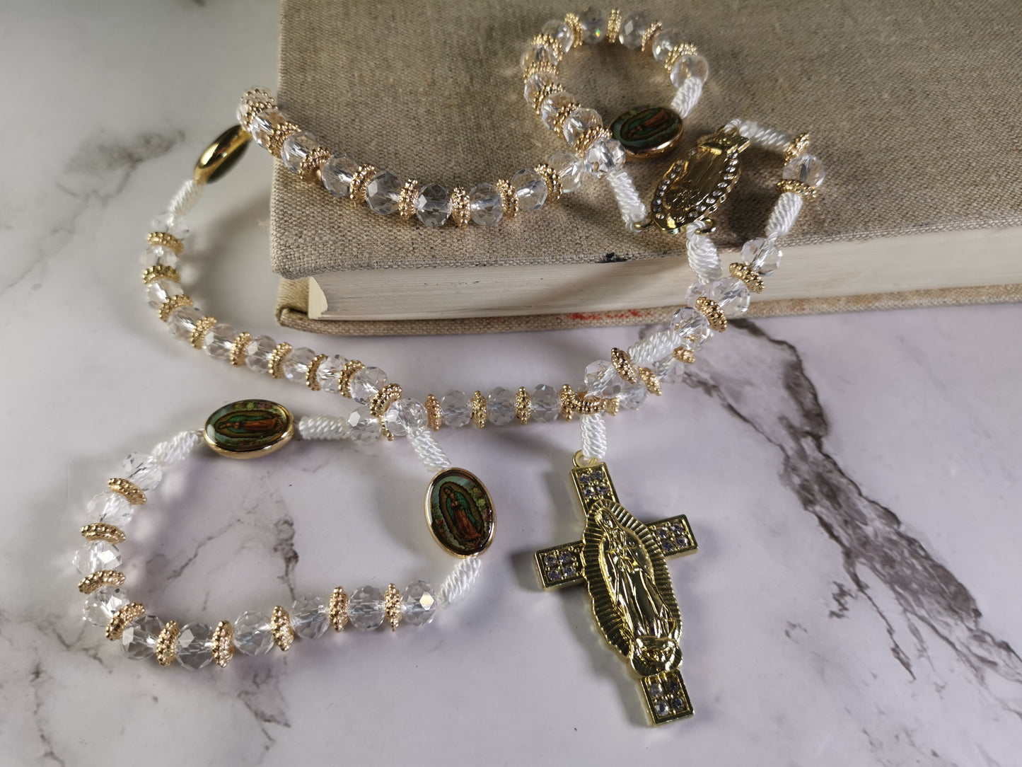 Taivaallinen Kristalli Ruusukko