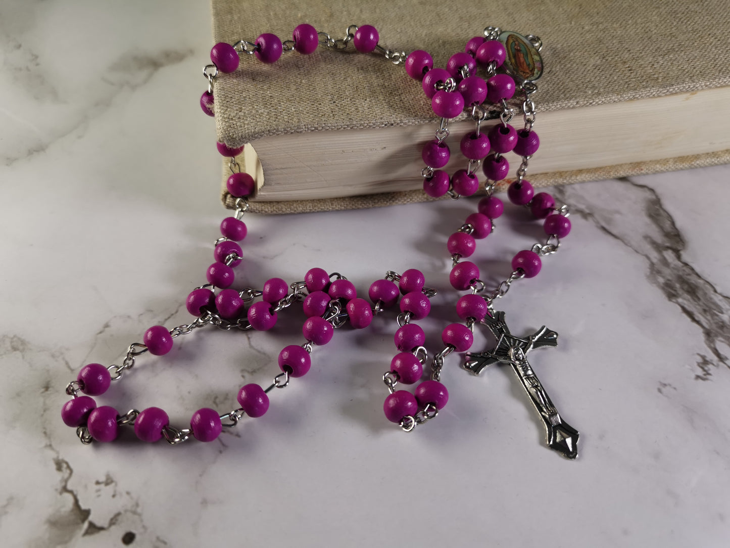 Purppurainen Tuoksuva Ruusukko