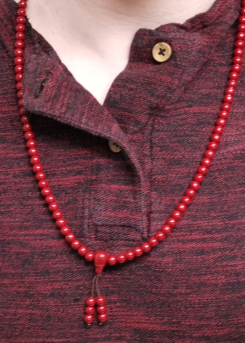 Punainen Helmikoru ja Rannekoru Mala