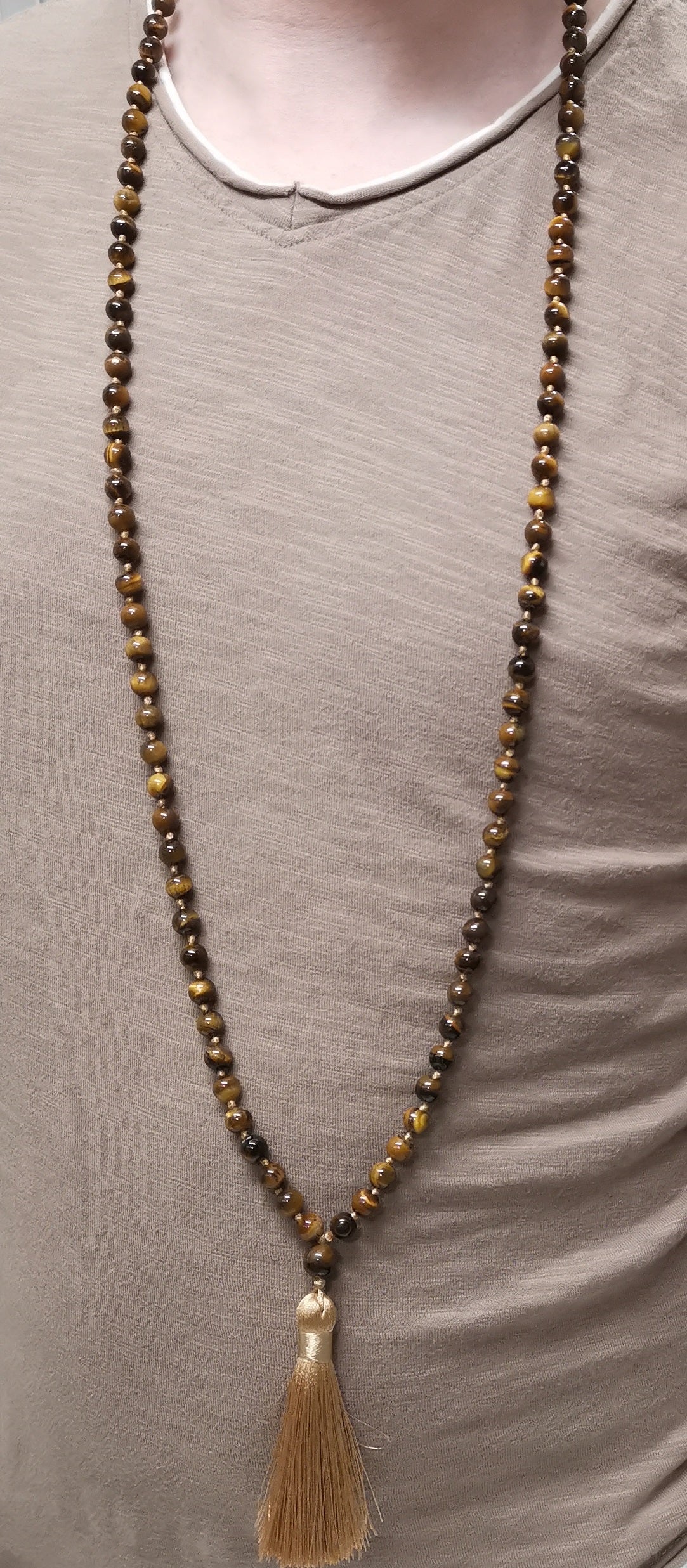 Ruskea Kivihelminen Mala